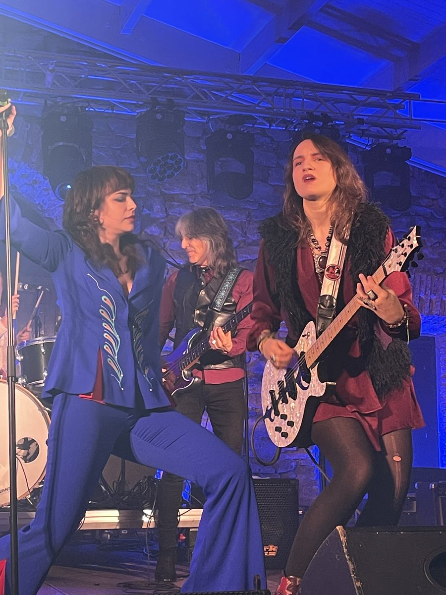 Fans de Loquillo tweet media