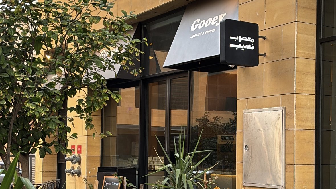 luvernialler's tweet image. لحظات
في
الخارج
♡
🌷