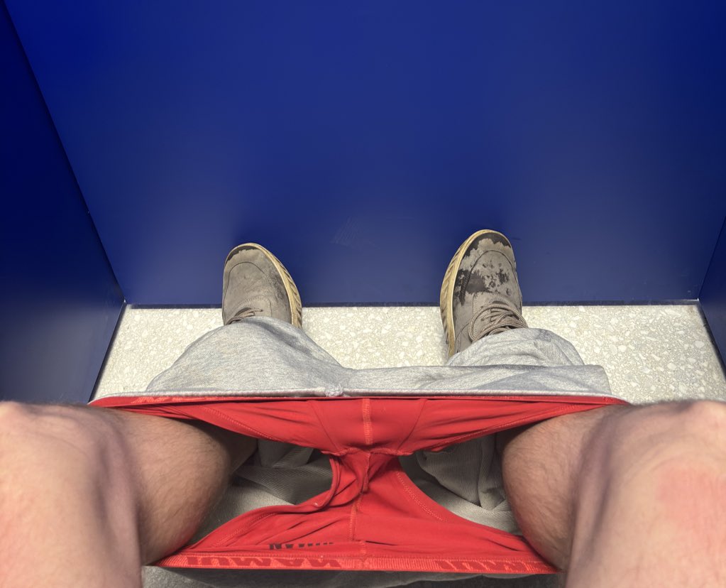 саня хеллоу 🦋 tweet media