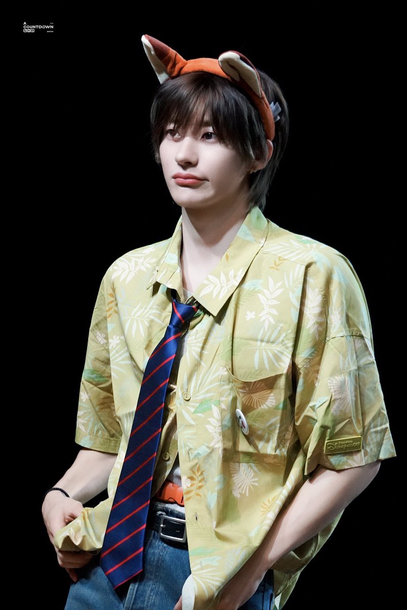 wishmeton's tweet image. นี่จั้นหลอ🐶????