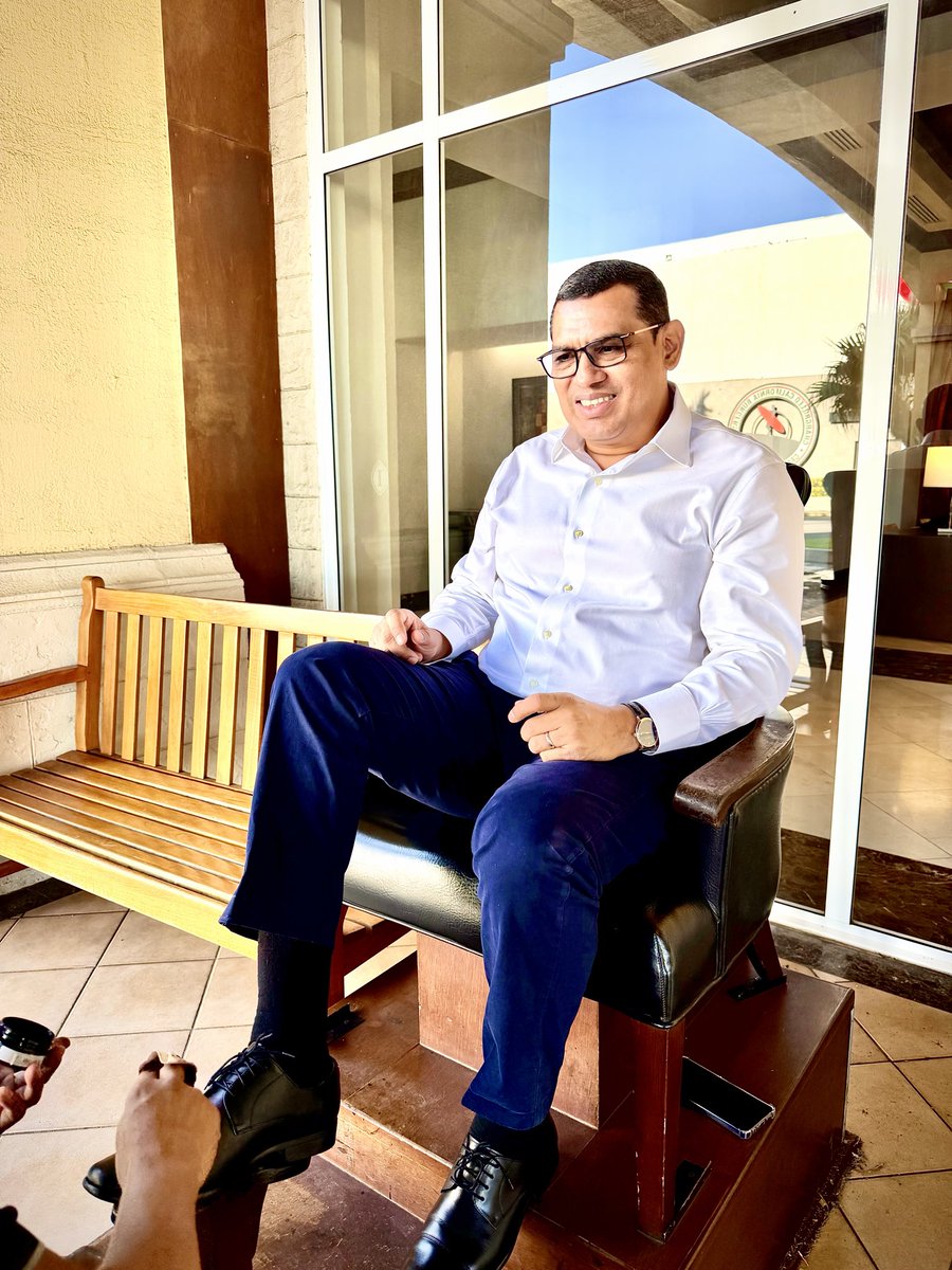 SERGIO MURILLO Mentes en Acción tweet media