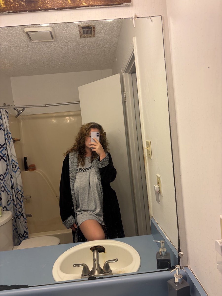 bbdlllib's tweet image. need to be fucked back to sleep 🥱🥱

onlyfans.com/sarah.rain9698