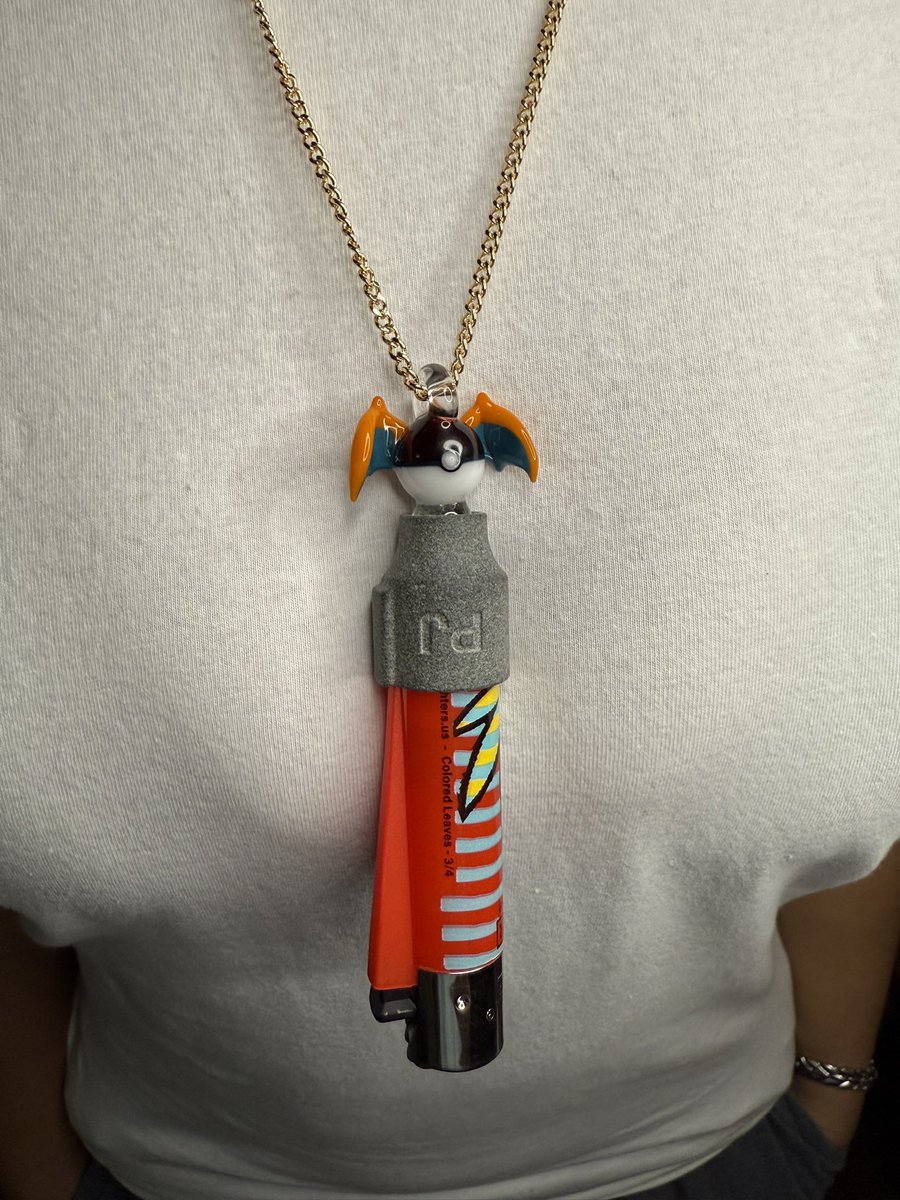 PackerJawn's tweet image. Dropping today on GlassPass app

5:00 est 

DeMatteo pokeball pendant drop!

This is 1 of 3 that will be available!!