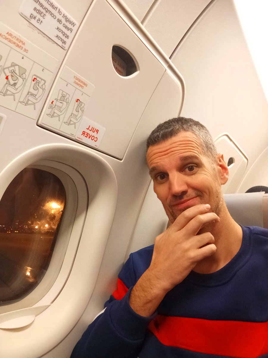 A por el segundo vuelo de 2026 🙃

<a href="/vueling/">Vueling Airlines</a> BCN-IBZ ✈️

#Barcelona #Vueling #turismo #Ibiza #viajar #IBZ