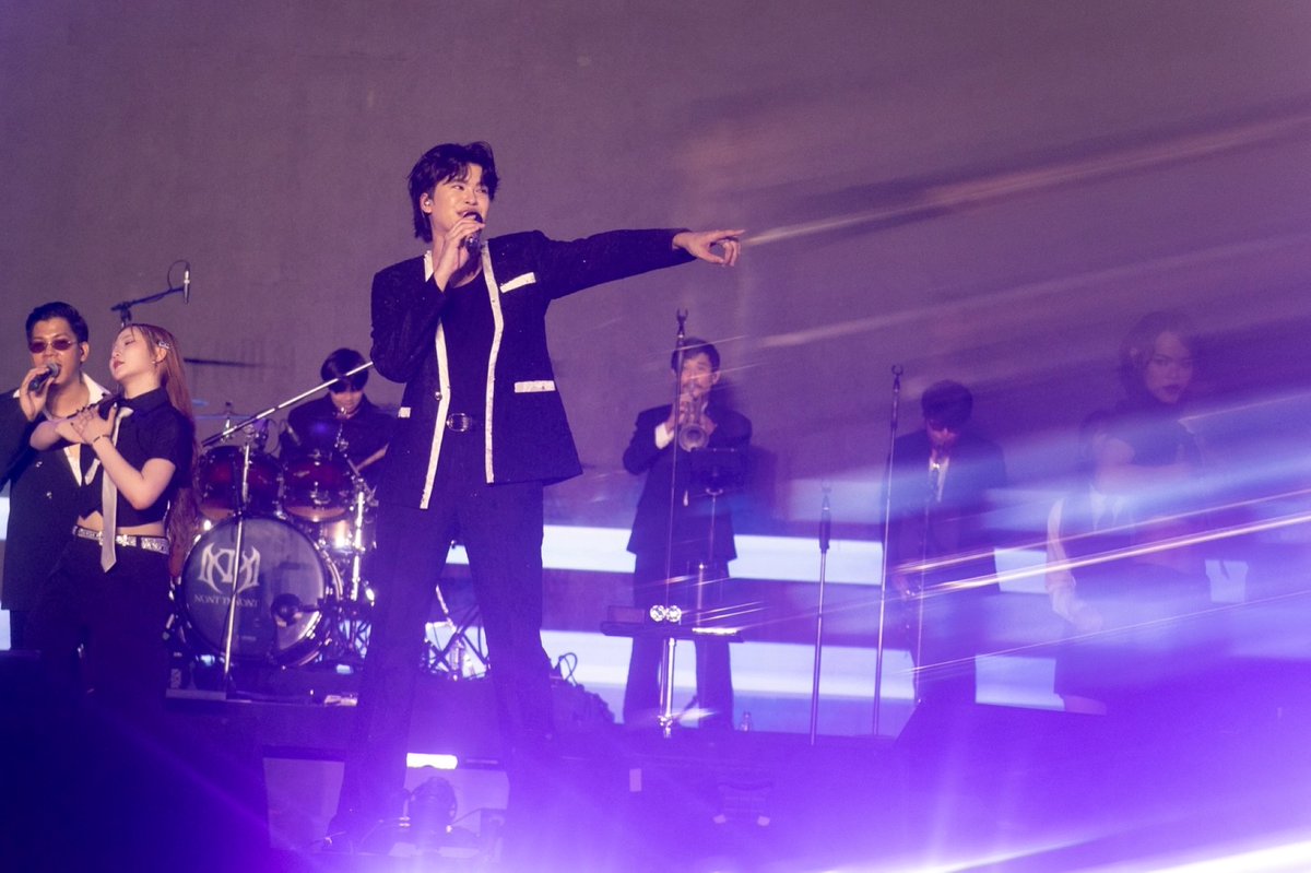 around_ent's tweet image. วาระแห่งชาติของคืนเคานต์ดาวน์เซ็นทรัลเวิลด์! โมเมนต์ที่ทำทั้งประเทศและกว่า 3 แสนคนบน Times Square of Asia หัวใจเดียวกัน กับ “สิ่งที่ได้ไปต่อ 2026”

#CentralCountdown2026 #CountdownCTW2026 
#CTWBKKCountdown2026 #CentralWorld 
#เซ็นทรัลเวิลด์ #CentralPattana #เซ็นทรัลพัฒนา…