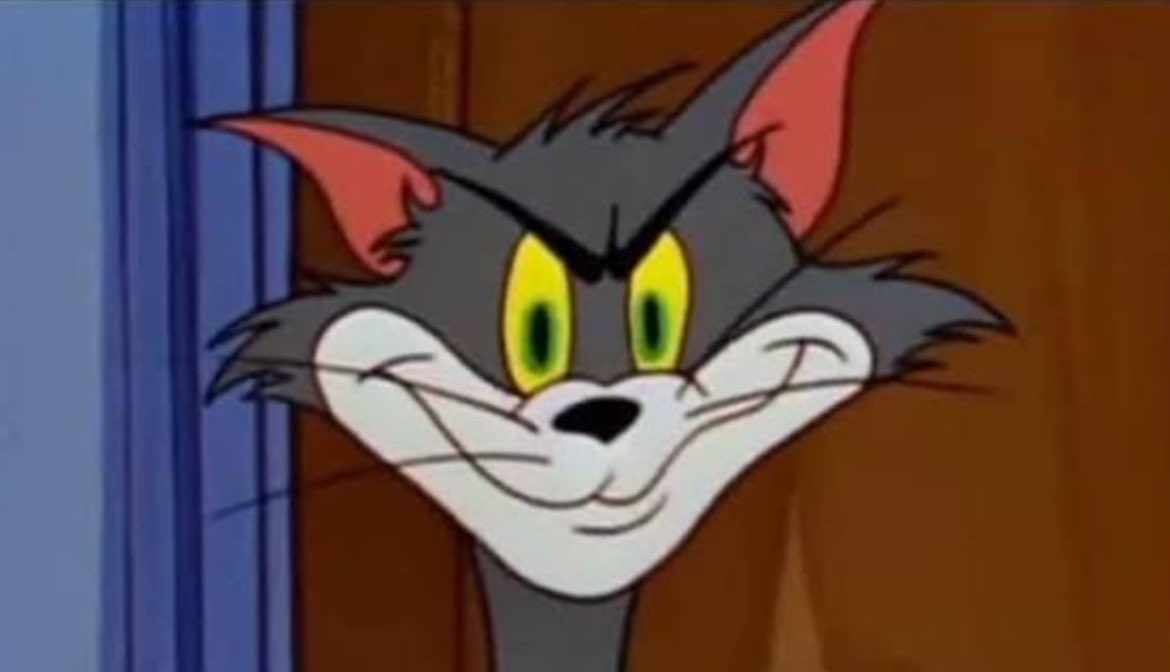 انزاغي وهو يشوفهم يلعبون دفاع متقدم