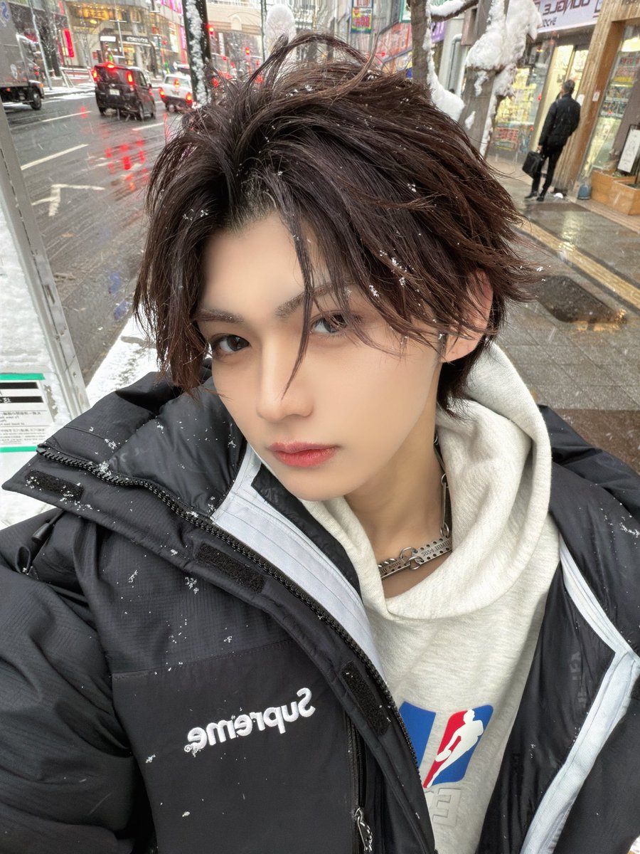 ken_XPIA's tweet photo. 雪が綺麗と笑うのは俺がいい〜 https://t.co/XnGNeOUgax