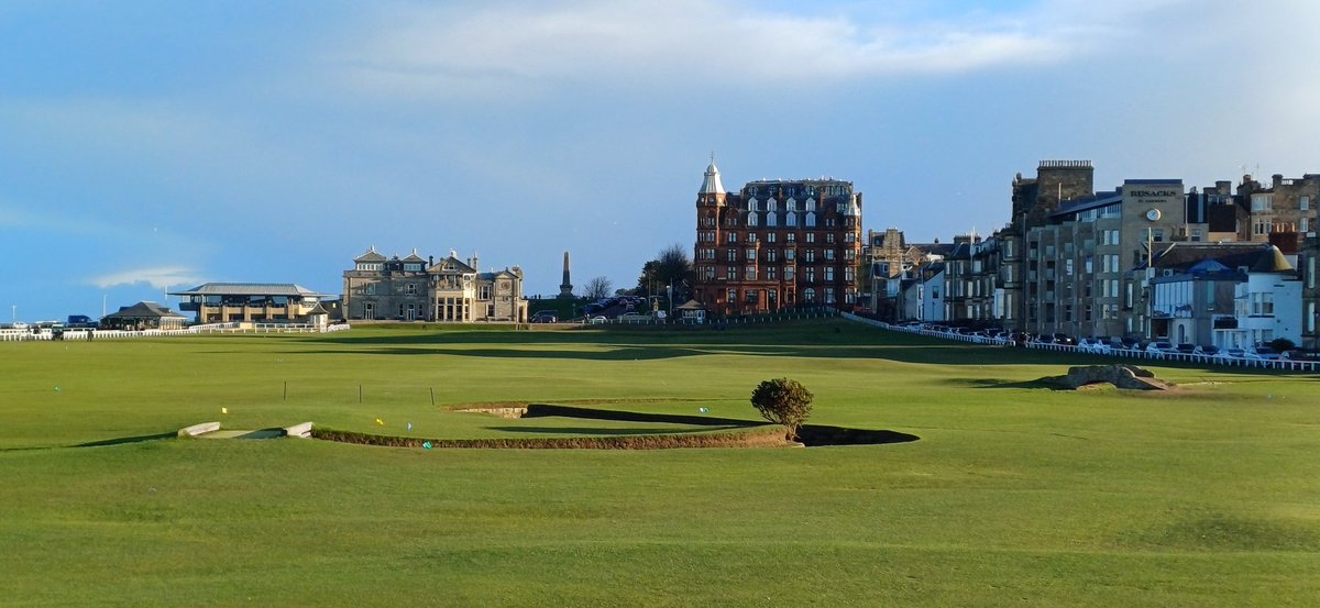 College Links Golf tweet media