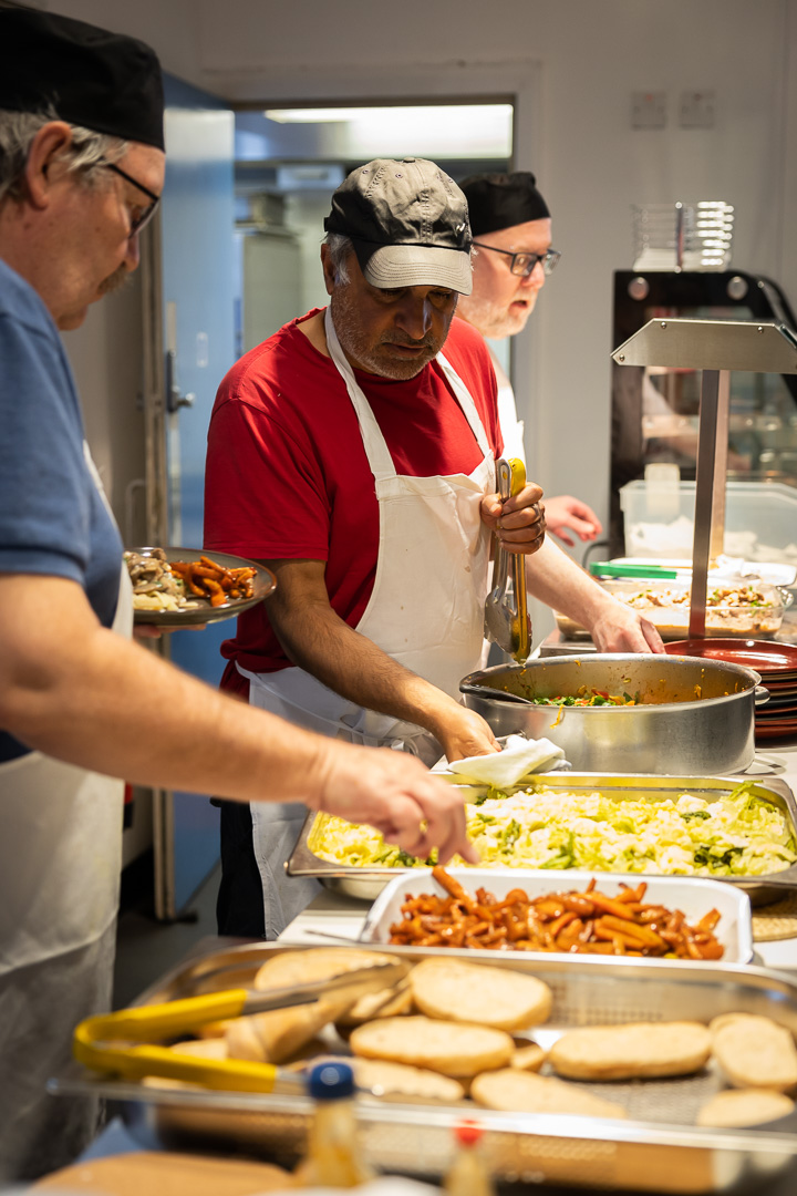 A warm meal. A welcoming community. 
This is Freemasonry in action. 
Discover how we are supporting <a href="/TheFoodChain/">The Food Chain</a> 
#londonmasons
#freemasonry
londonmasons.org.uk/news/1102/food…