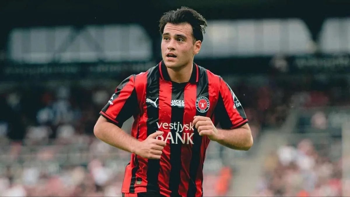 Aral işinde ciddiymişiz son iki sezonda 50 maça ilk 11 başlamış 13 gol 21 asist yapmış