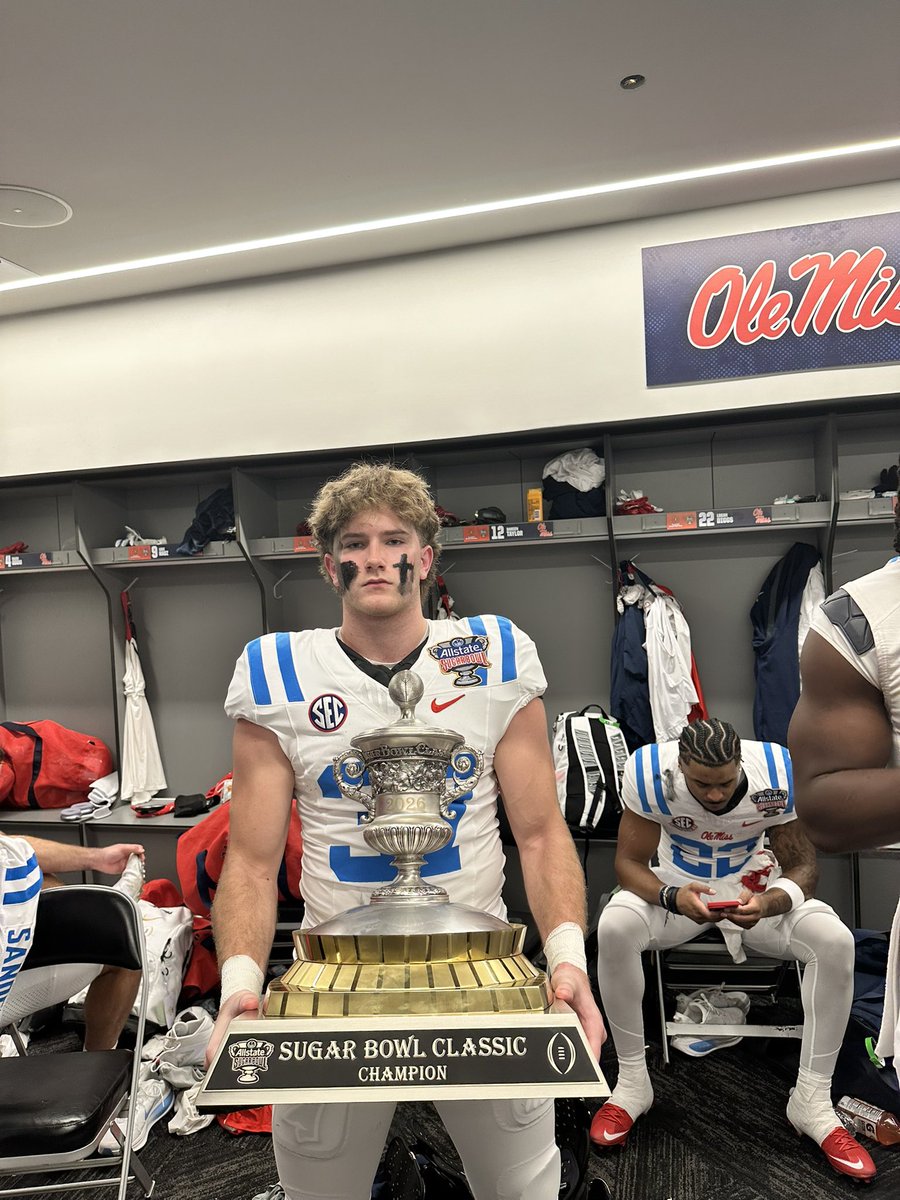 LamarSchool_fb's tweet image. Congratulations to former Lamar Raider and current @OleMissFB running back @austin_acton on last nights Sugar Bowl win!

#WeAreLamar
#HottyToddy