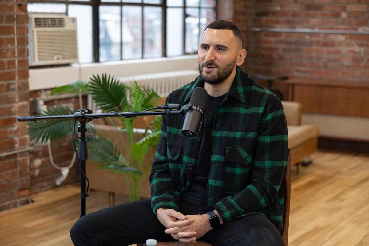 couplecasuals's tweet photo. #RyanRozicki breaks down how boxing saved his life — from Cape Breton street fights to 19 KOs as a pro.
NEW Episode next week
Brought to you by: @CanadaFirst_inc
#RyanRozicki #CanadianBoxing #CoupleCasuals #CanadaFirst https://t.co/mWuVQNrMuv