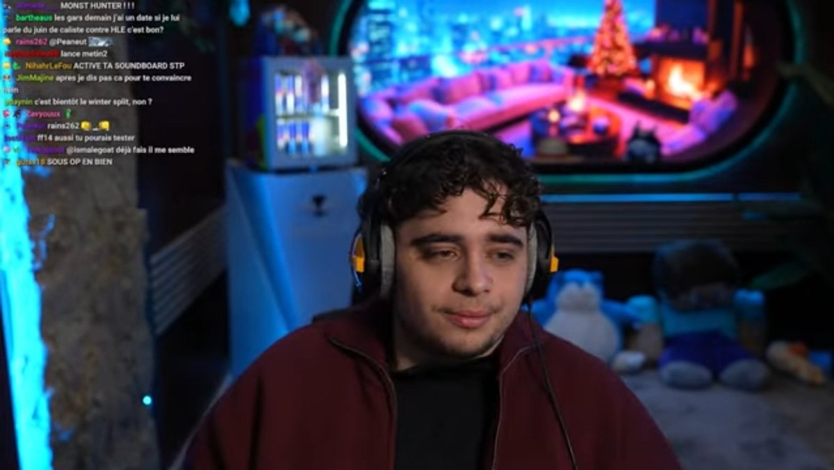 arobasepomme's tweet image. " jeekyle c bon jpeux mettre le trailer là ?" *rire* *KEKW dans le chat*