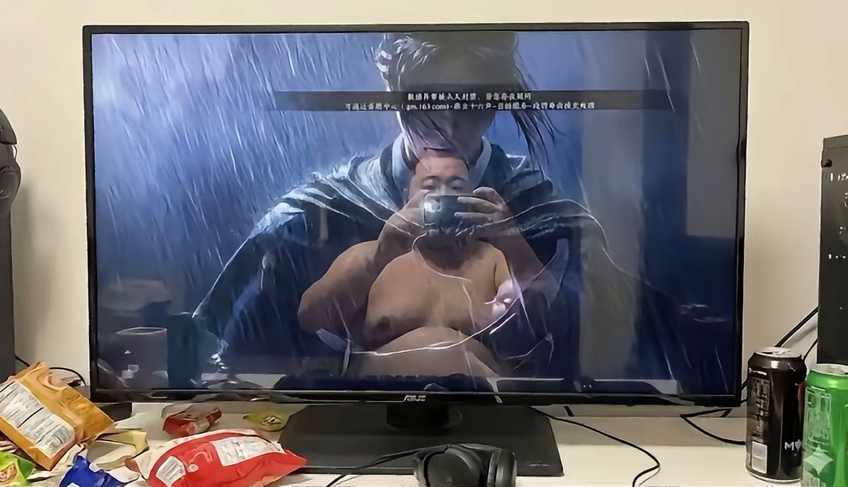 谁打游戏？（海克斯大乱斗 联盟二区）