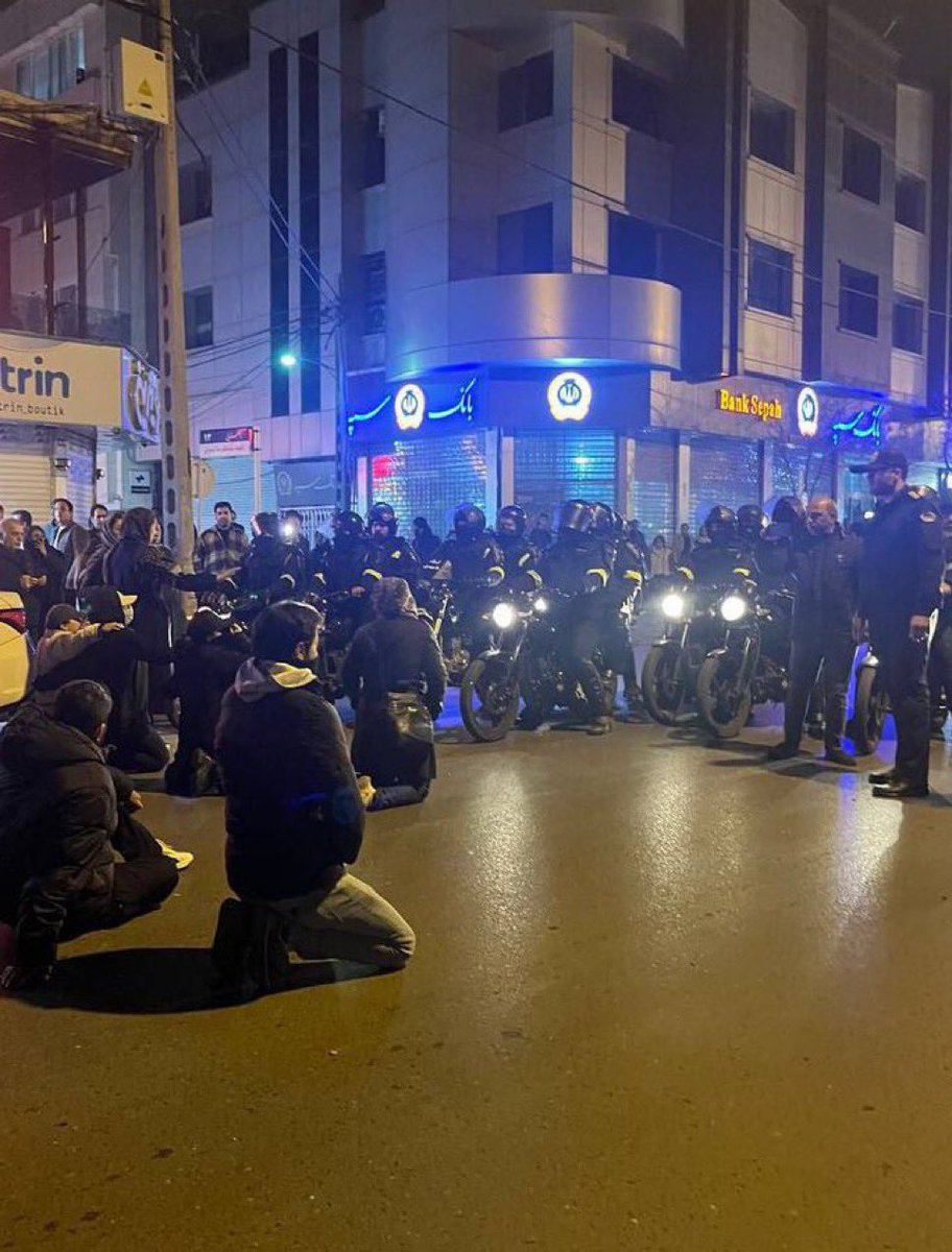فلات ایران tweet media