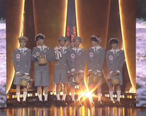 pannchoa's tweet photo. NCT WISH's constant infantilization receives backlash 
https://t.co/U10Hd8Ij9T https://t.co/6RVnhAS8DF