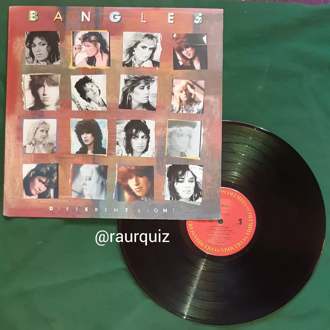 raurquiz's tweet image. #otd @OfficialBangles #thebangles @SusannaHoffs #DifferentLight #manicmonday #inadifferentlight #walkingdownthestreet #walklikeanegyptian #standinginthehallway #returnpost #ifsheknewwhatshewants #letitgo #septembergurls #angelsdontfallinlove #following #notlikeyou #vinyl #vinilo