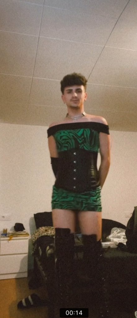 dededeoon's tweet image. El no expresionismo