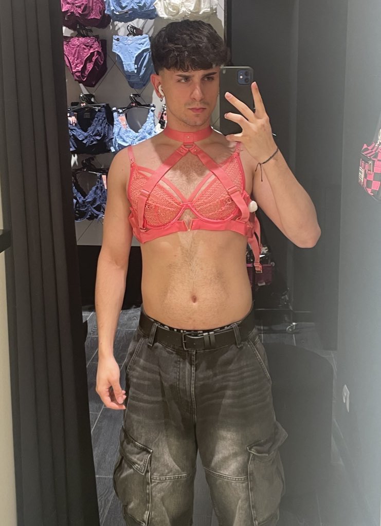 dededeoon's tweet image. El no expresionismo