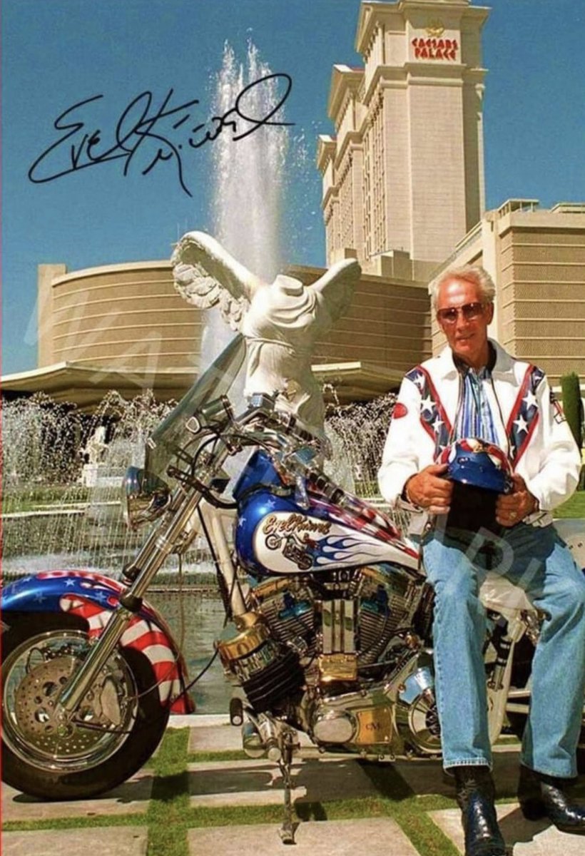 evelknievel's tweet image. Happy New Year Everyone 
#evelknievel #vegas #gladiator