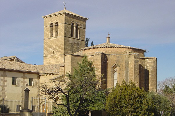 La Cofradía de Ntra. Sra. del Pilar de Huesca celebrará su fiesta anual el domingo 4 de enero a las 12:00 h. en la iglesia del convento de S. Miguel en recuerdo de la venida de la Virgen a Zaragoza. Presidirá el acto la imagen barroca del siglo XVII, restaurada hace siete años.