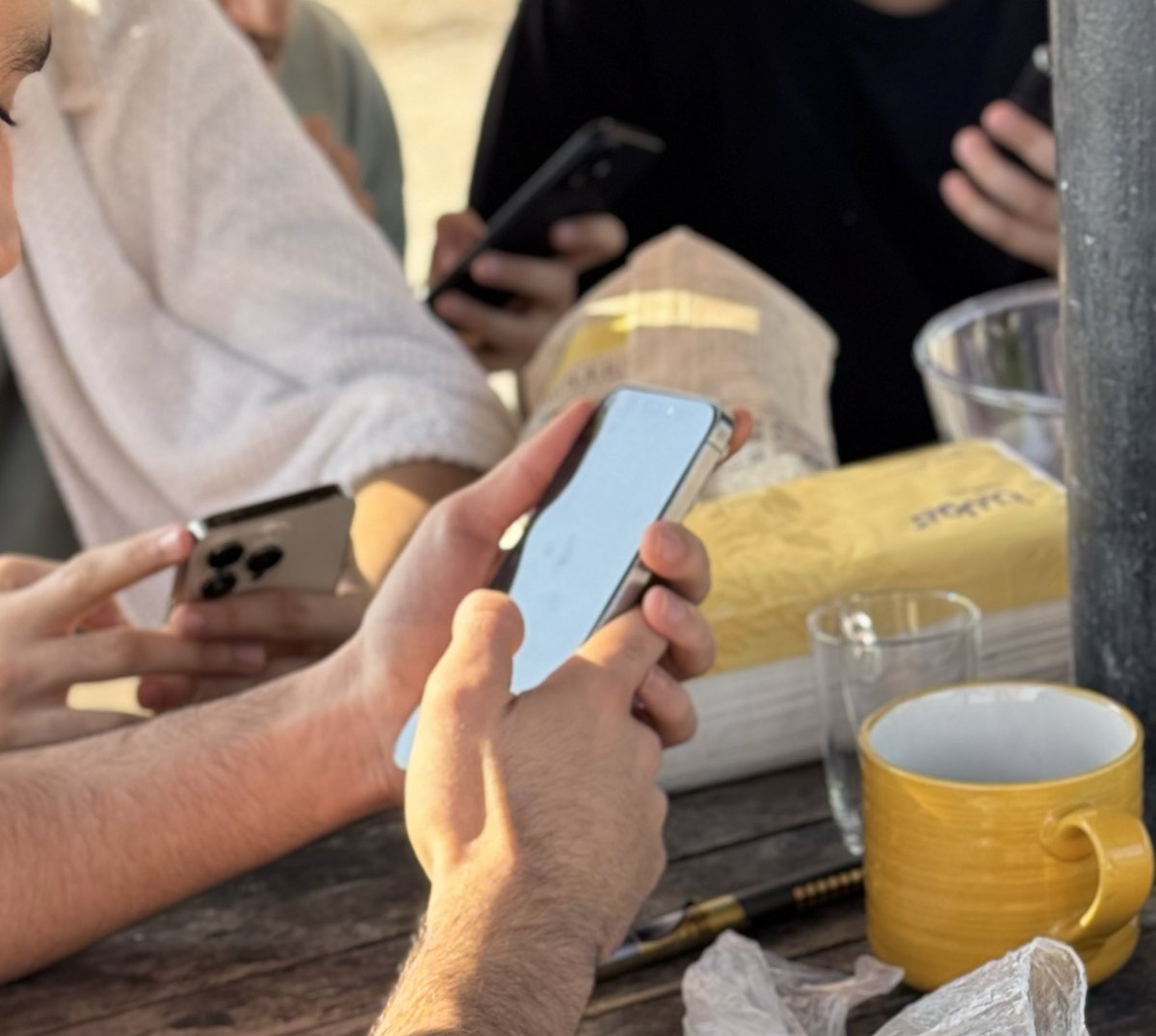 خانومِ سین tweet media