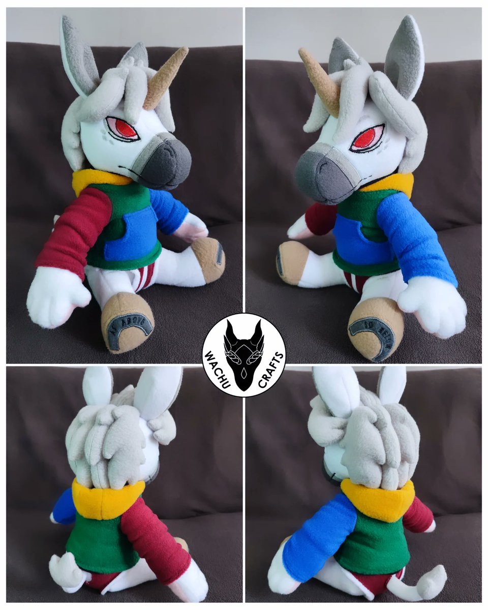 Last plushie from 2025
Commission for TejidoNervioso

30cm chibi Unicorn

#plush #plushie #furry #furryfandom #unicorn