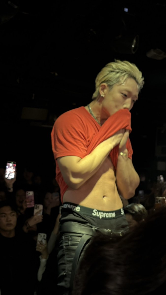 goodgamehaseyo's tweet image. 김지원 오늘도 콧등치크함😽♥️ 개기여움