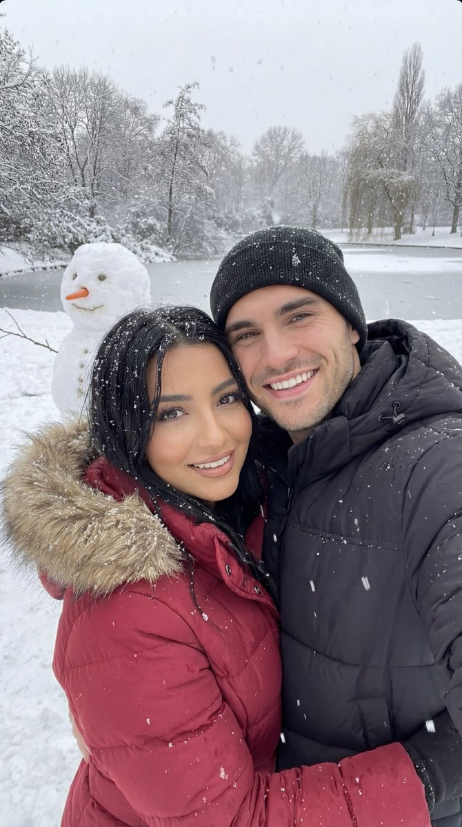 Chilly Colors: A Winter Couple's Selfie Edit