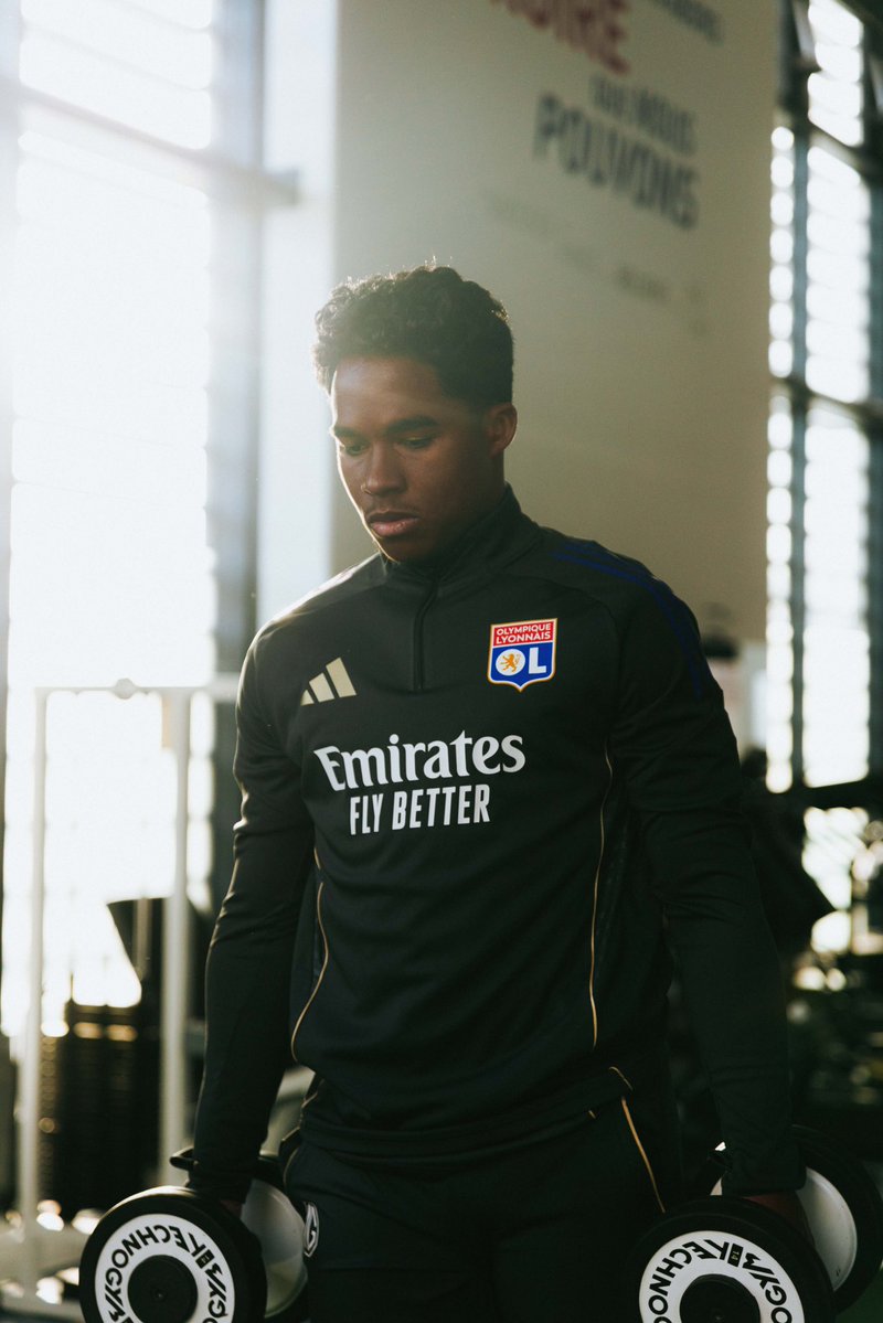 Endrick's tweet image. Premiers jours… 💪🏿 @OL