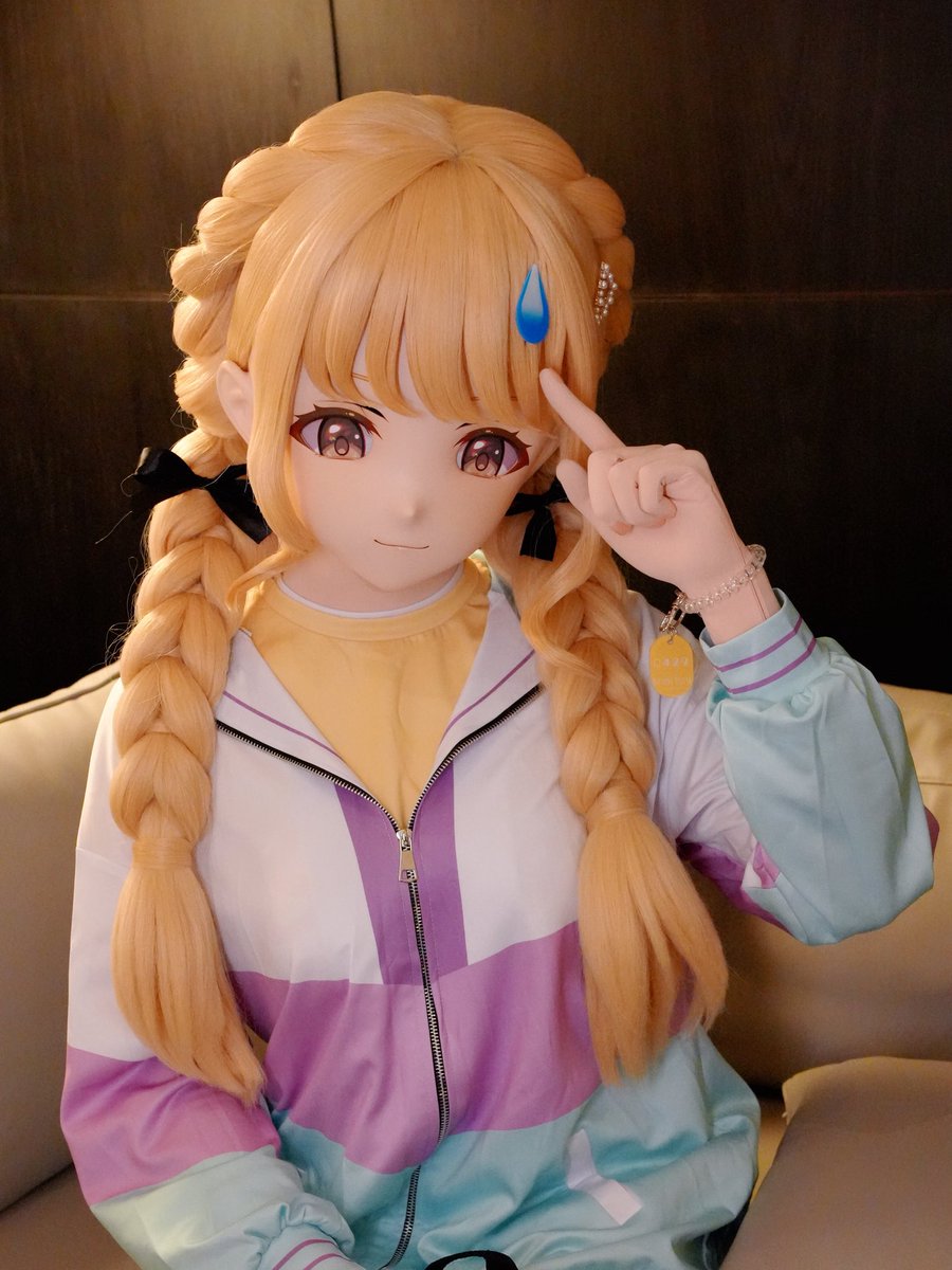 千春チハル tweet media