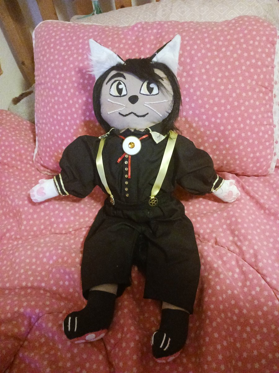 CardstockB's tweet photo. Shortly after getting the game I made a little Timothy plushie. I have the option to grab and shake him, but have elected to hold him gently. 

@DateEverything 
#timothytimepiece 
#timothyweek
#dateeverythinggame https://t.co/UMBpQPFJpR