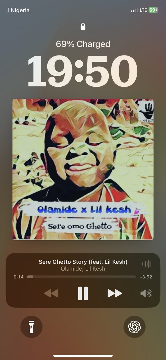 ayomideay07's tweet photo. I’m sure @Olamide and @lilkeshofficial don’t remember this song 😂 
what’s ur fav line from this jam? https://t.co/Wejb8VJqxa