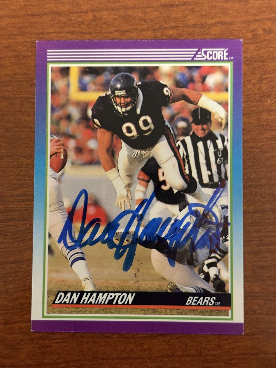 mjs80377's tweet photo. Thanks to @ProFootballHOF @ChicagoBears DT Dan Hampton for signing my card #Score #TTM #HOF #FootballCard #Collect #TTMSuccess #TTMAutograph #Hobby #Autograph #DaBears https://t.co/R0KLHTIFDc