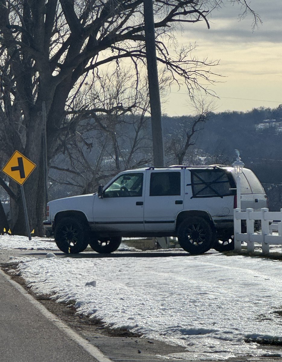 DCSheriffNE's tweet image. The DCSO is looking for the public's assistance with information pertaining to the location of the vehicle depicted below. The vehicle is involved in several package thefts in unincorporated Douglas County and has distinctive identifiers such as the rims, taped window and cracked…