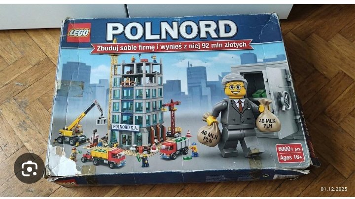 Koncern @LEGO reprezentowany przez warszawską kancelaria adwokacką #Wardyński domaga się usunięcia z portali społecznościowych mema przedstawiającego grę Polnord i figurkę Romana Giertycha uciekającego z dwoma workami pieniędzy.
Kochani! Pamiętajcie! Nie grajcie w tę grę w