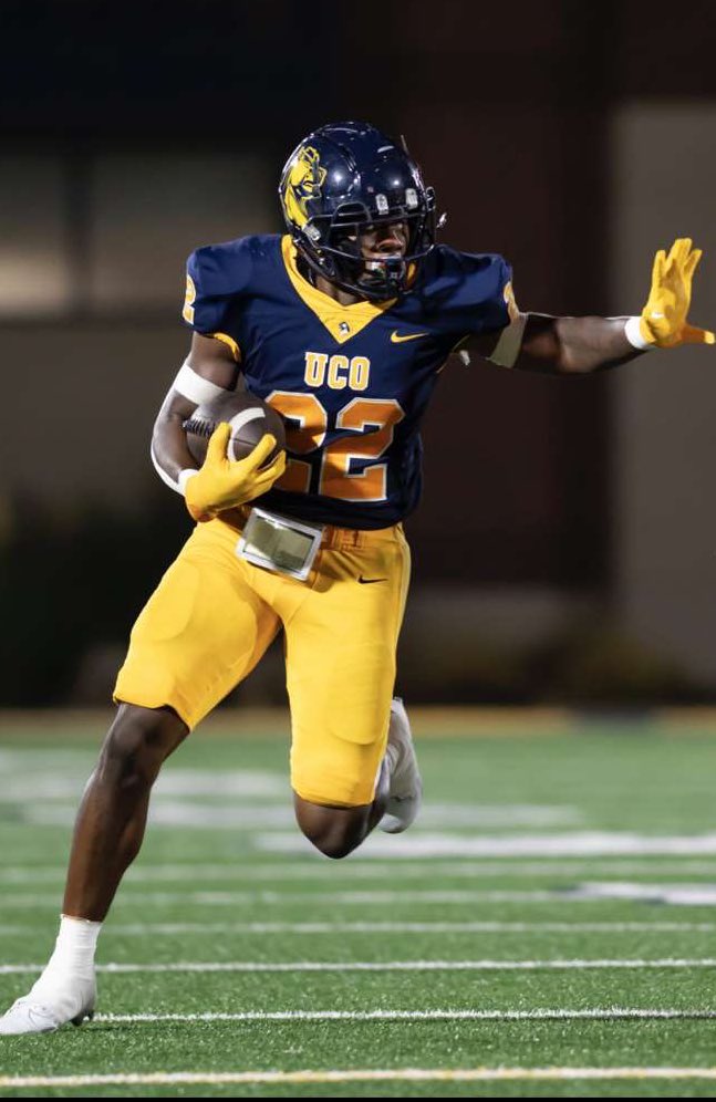 I have officially entered the transfer portal. Thank you Central Oklahoma💛💙