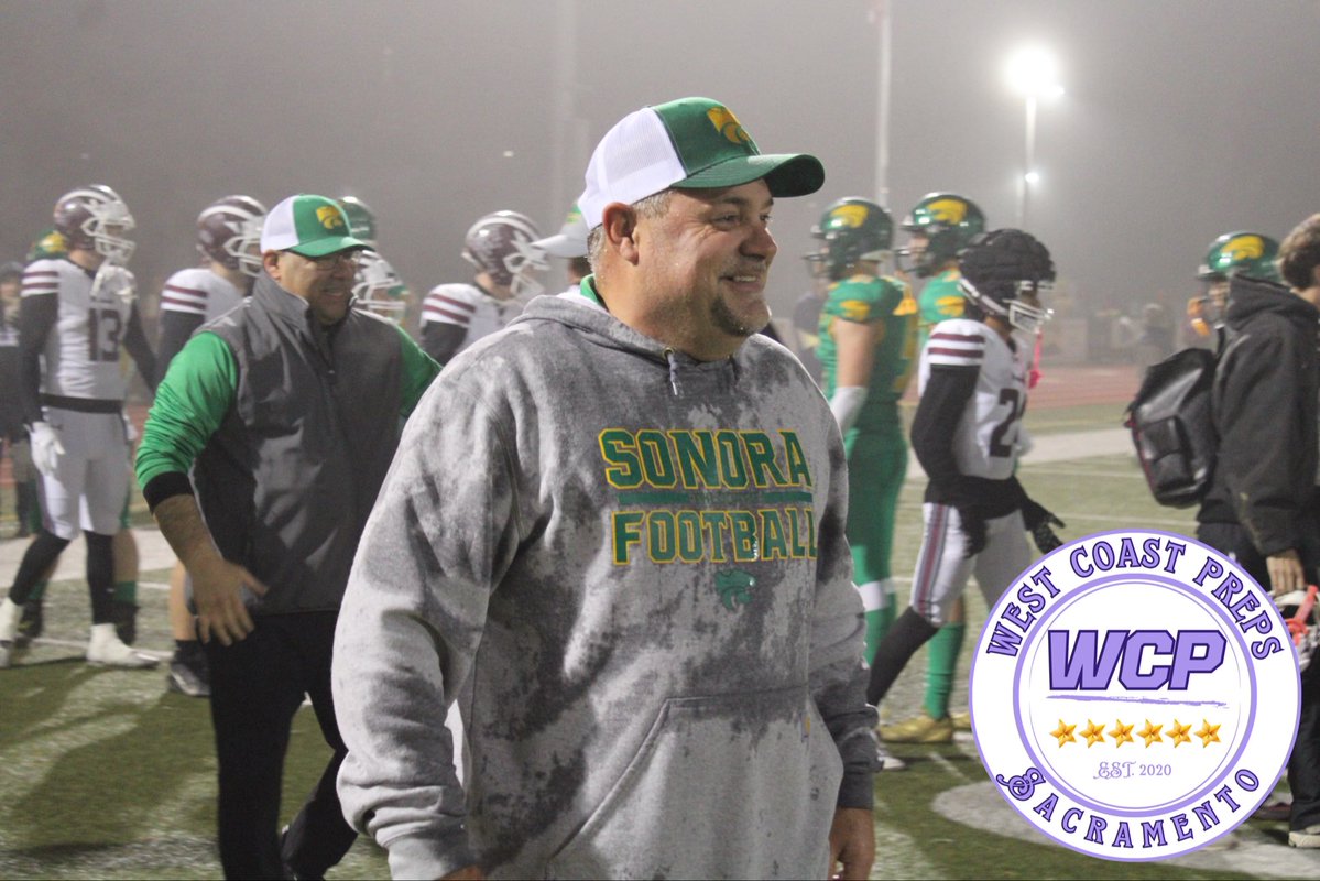 WCPSacramento's tweet image. Top-tier leaders 🫡 

Meet the 10 finalists for the West Coast Preps Sacramento 🏈 Coach of the Year award.

Story: westcoastpreps.com/sacramento-foo…