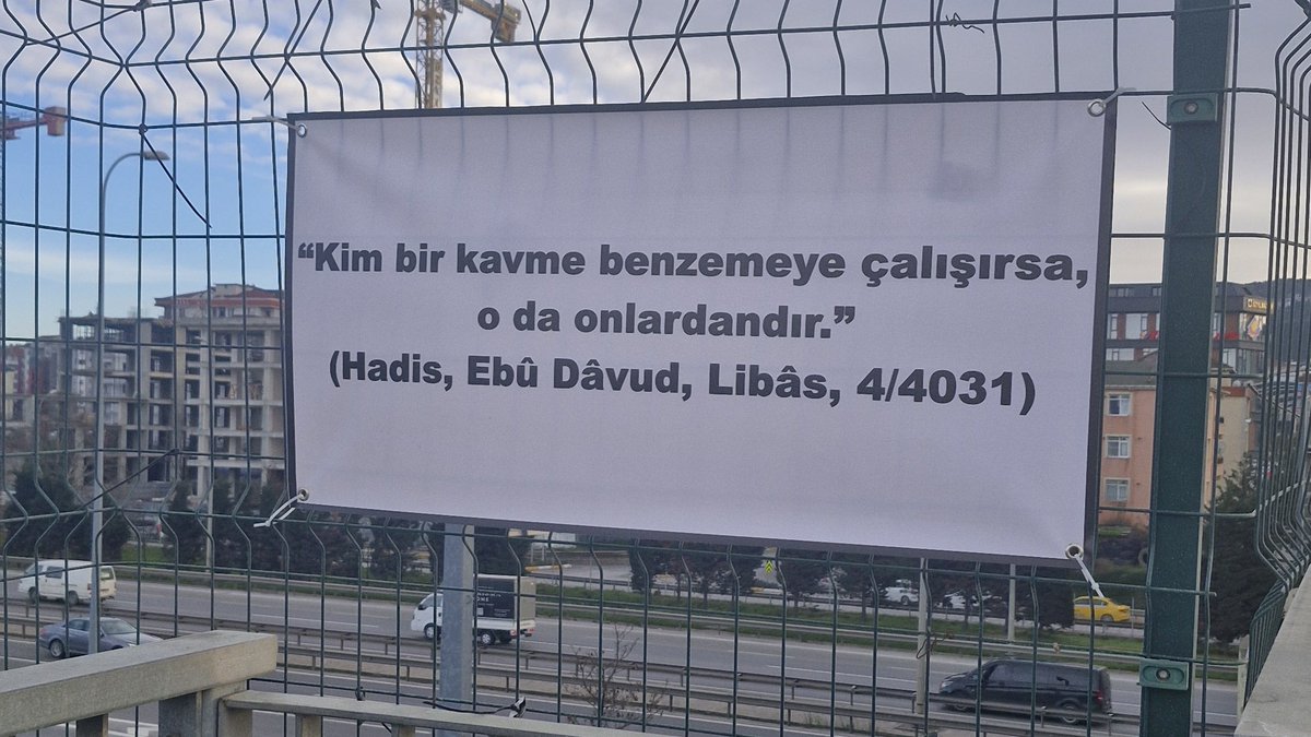 ahuumeyra's tweet photo. 1ocak https://t.co/WCDmr94CYo