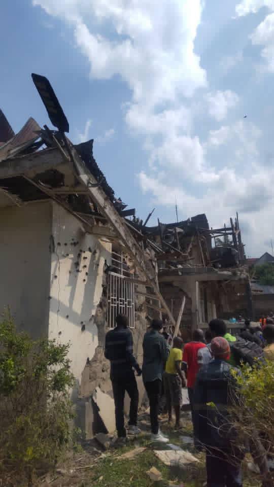 #DRC: Jusqu’à quand la communauté internationale va-t-elle fermer les yeux? Les drones ne bombardent pas l’ensemble du pays, mais exclusivement les zones où vivent les Banyamulenge/Tutsis : #Minembwe et #Masisi. C’est une persécution ciblée, assumée et documentée. <a href="/marcorubio/">Marco Rubio</a> <a href="/UN/">United Nations</a>