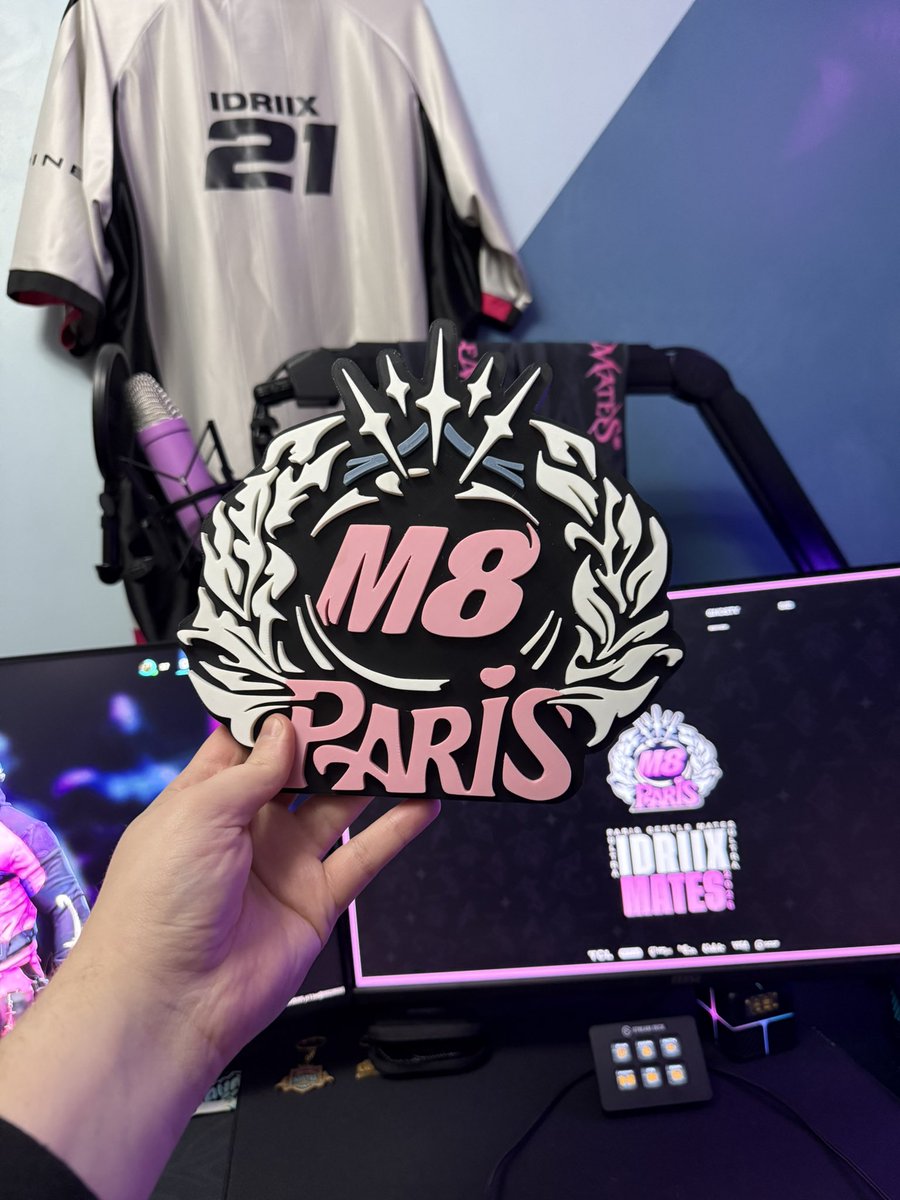 M8 idriix tweet media