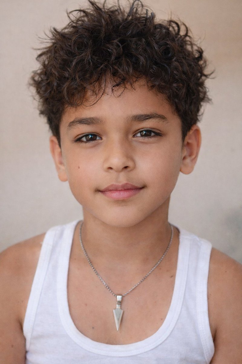 2026 yılından tek beklentim şöyle bir velet mesela 😂