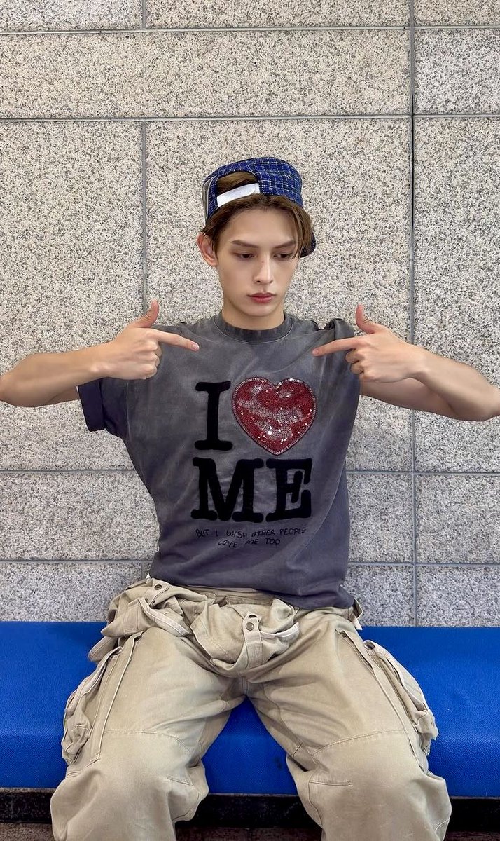 Nanasss🍍 tweet media