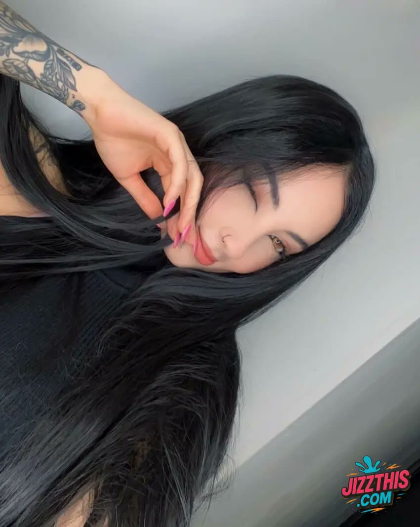 jizzthiscom's tweet image. Ikimiyou teasing with a finger and your whole scroll just paused jizzthis.com/ikimiyou