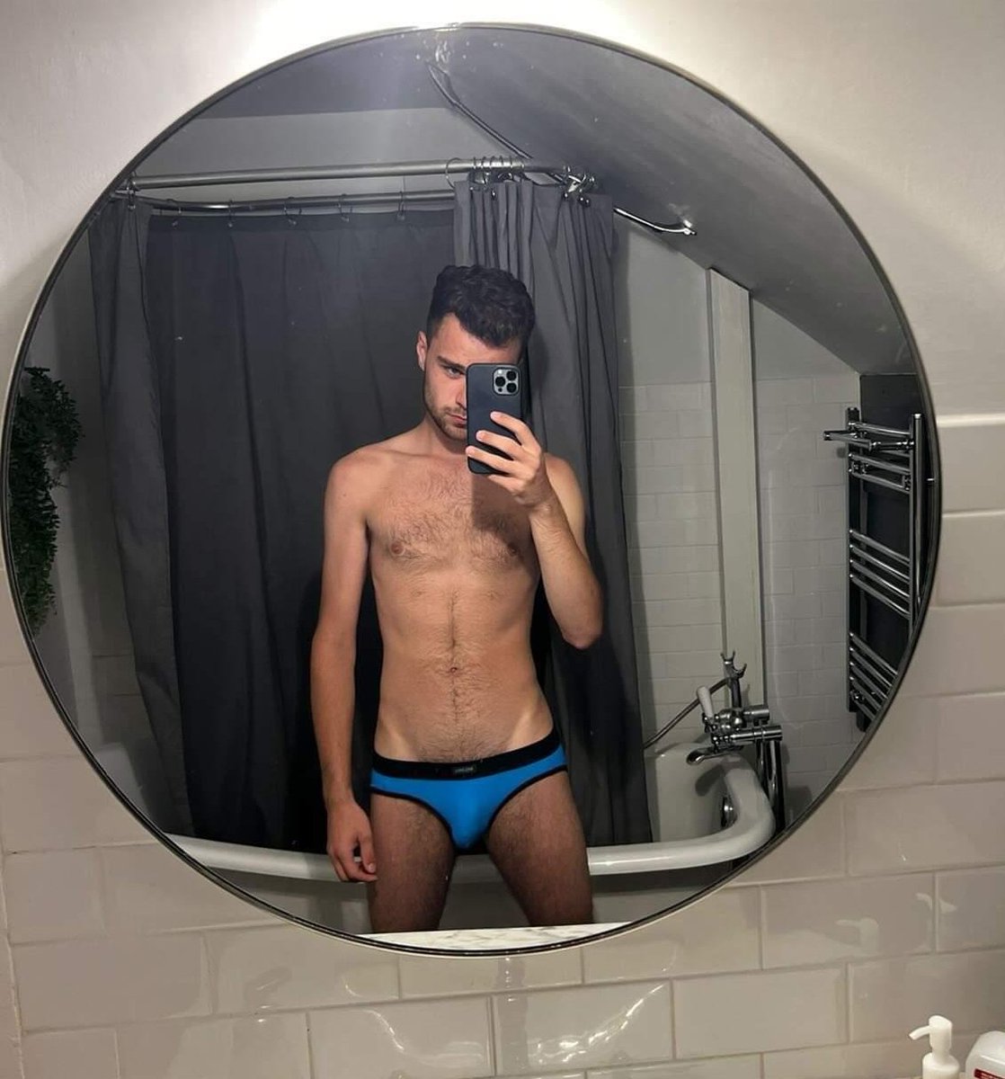 HappyBulge's tweet image. Andrew being a good boy (for now) in Bad Boy Baby Blue Jockstrap #underwear on #FriendFriday

happybulge.com/products/bad-b…

#swimwear #swimsuit #swimsuits #swimming #swimmer #menswear #speedos #speedo