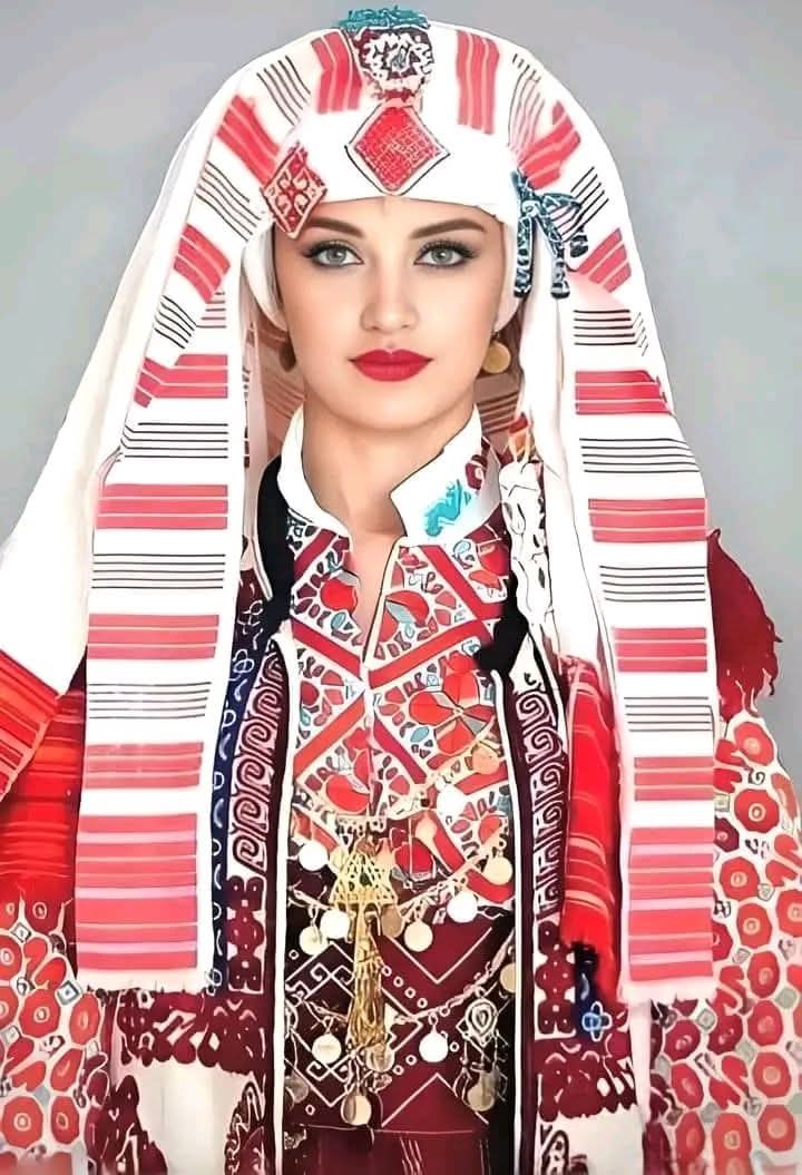 Serbian folk costume from Kosovo&amp;Metohija
