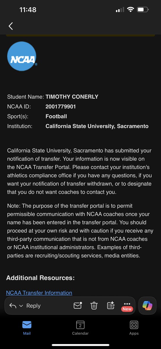 x1teezy's tweet photo. I’m officially in the transfer portal! https://t.co/msAwc9BBNO