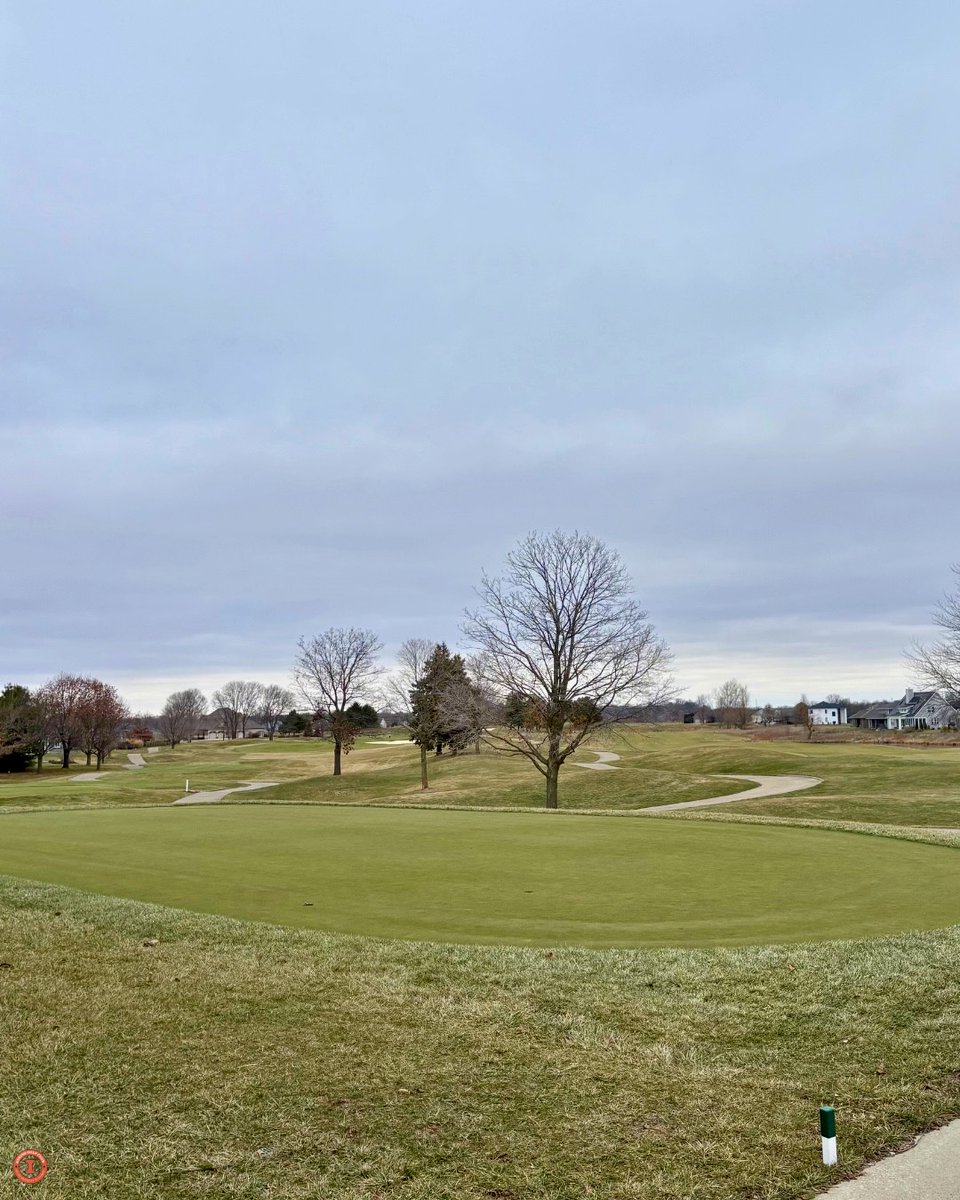 It's not much, but a little green goes a long way this time of year.

#troon | #Illini | #atkinsgolfclub