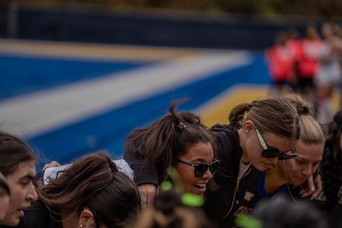 Coach Maclean tweet media