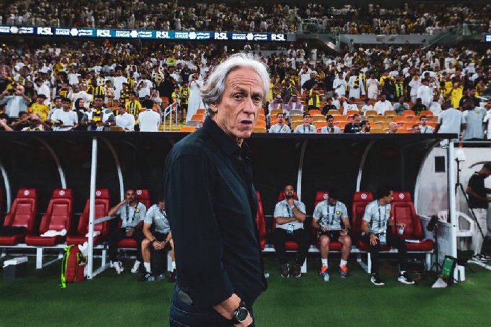 ابــو الـعــز tweet media